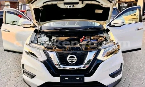 Buy Used Nissan X–Trail White Car in Gilgil in Central Buy Used Nissan X–Trail White Car in Gilgil in Central