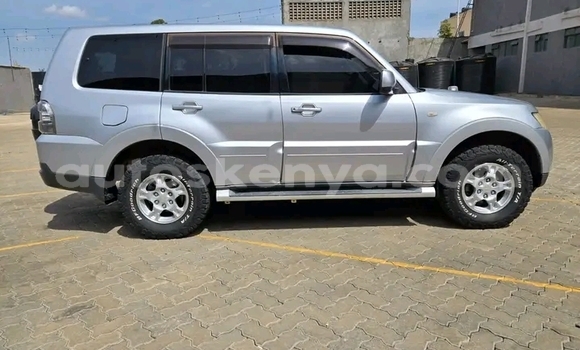 Buy Used Mitsubishi Pajero Other Car in Bute in Northeast Kenya Buy Used Mitsubishi Pajero Other Car in Bute in Northeast Kenya