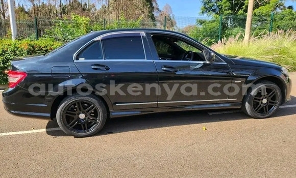 Buy Used Mercedes‒Benz CLK–Class Black Car in Bute in Northeast Kenya Buy Used Mercedes‒Benz CLK–Class Black Car in Bute in Northeast Kenya