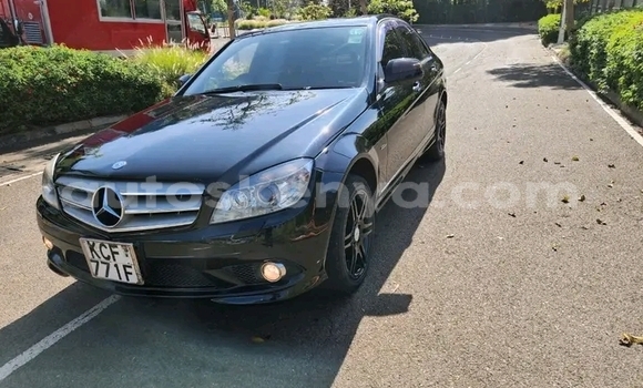 Buy Used Mercedes‒Benz CLK–Class Black Car in Bute in Northeast Kenya Buy Used Mercedes‒Benz CLK–Class Black Car in Bute in Northeast Kenya