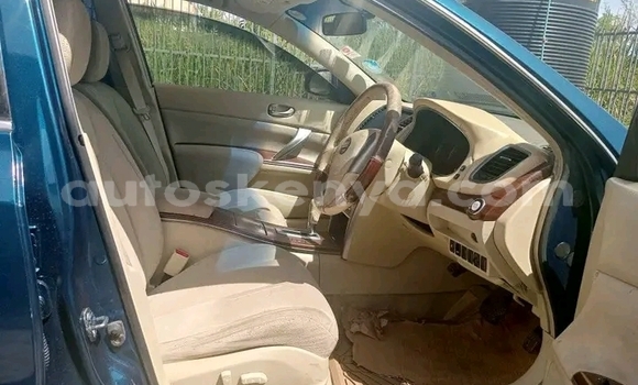 Oofamaa Nissan Teana Black Makiinaa iti Bute keessatti Northeast Kenya keessatti Oofamaa Nissan Teana Black Makiinaa iti Bute keessatti Northeast Kenya keessatti