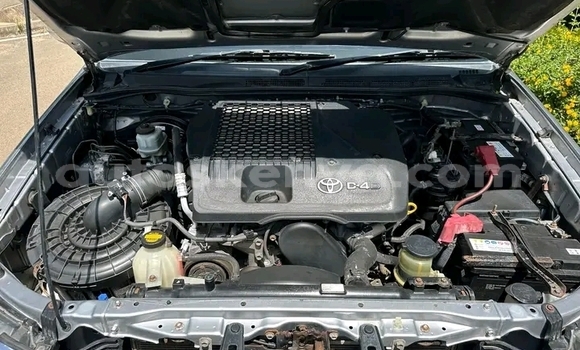 Nunua Ilio tumika Toyota Hilux Nyingine Gari ndani ya Busia nchini West Kenya