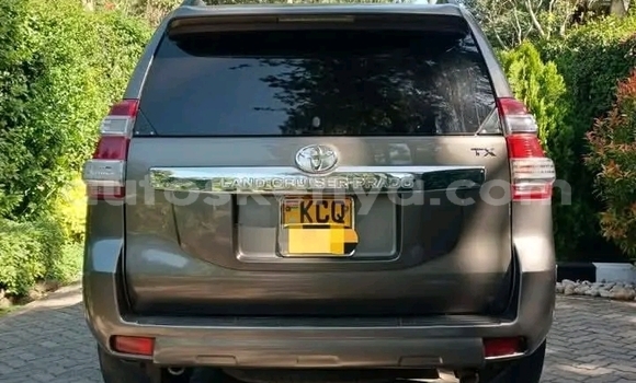 Buy Used Toyota Land Cruiser Prado Other Car in Changamwe in Coast Buy Used Toyota Land Cruiser Prado Other Car in Changamwe in Coast