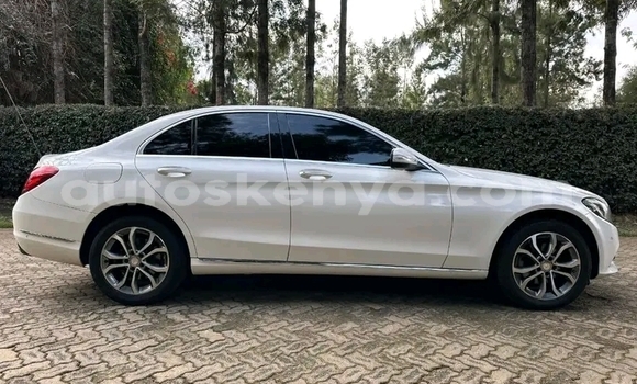 Buy Used Mercedes‒Benz CL-klasse White Car in Nairobi in Nairobi Buy Used Mercedes‒Benz CL-klasse White Car in Nairobi in Nairobi