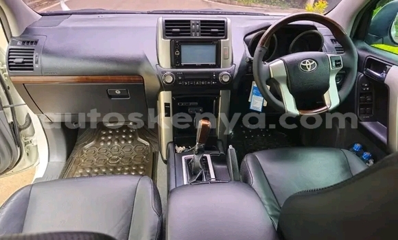 Buy Used Toyota Land Cruiser Prado White Car in Nairobi in Nairobi Buy Used Toyota Land Cruiser Prado White Car in Nairobi in Nairobi