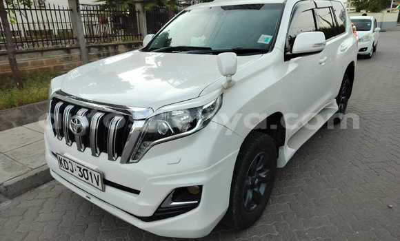 Nunua Ilio tumika Toyota Prado Nyeupe Gari ndani ya Nairobi nchini Nairobi Nunua Ilio tumika Toyota Prado Nyeupe Gari ndani ya Nairobi nchini Nairobi