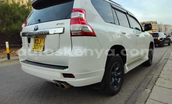 Nunua Ilio tumika Toyota Prado Nyeupe Gari ndani ya Nairobi nchini Nairobi Nunua Ilio tumika Toyota Prado Nyeupe Gari ndani ya Nairobi nchini Nairobi