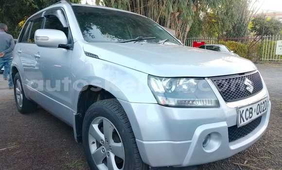 Nunua Ilio tumika Suzuki Escudo Fedha Gari ndani ya Nairobi nchini Nairobi Nunua Ilio tumika Suzuki Escudo Fedha Gari ndani ya Nairobi nchini Nairobi