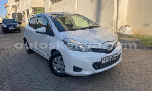Nunua Ilio tumika Toyota Vitz Nyeupe Gari ndani ya Nairobi nchini Nairobi Nunua Ilio tumika Toyota Vitz Nyeupe Gari ndani ya Nairobi nchini Nairobi