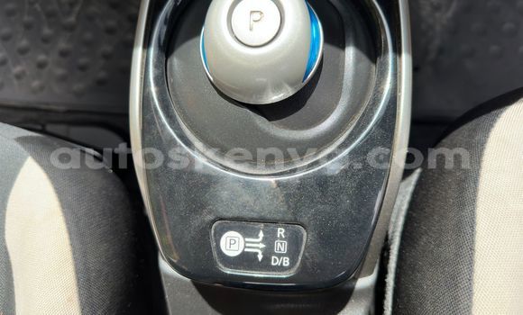 Nunua Ilio tumika Nissan Note Bluu Gari ndani ya Nairobi nchini Nairobi Nunua Ilio tumika Nissan Note Bluu Gari ndani ya Nairobi nchini Nairobi