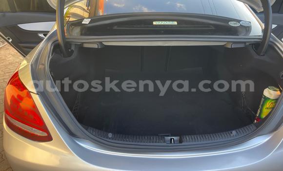 Nunua Ilio tumika Mercedes‒Benz 200 Fedha Gari ndani ya Nairobi nchini Nairobi Nunua Ilio tumika Mercedes‒Benz 200 Fedha Gari ndani ya Nairobi nchini Nairobi