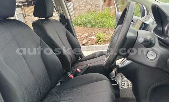 Nunua Ilio tumika Mazda Demio Nyeupe Gari ndani ya Nairobi nchini Nairobi Nunua Ilio tumika Mazda Demio Nyeupe Gari ndani ya Nairobi nchini Nairobi