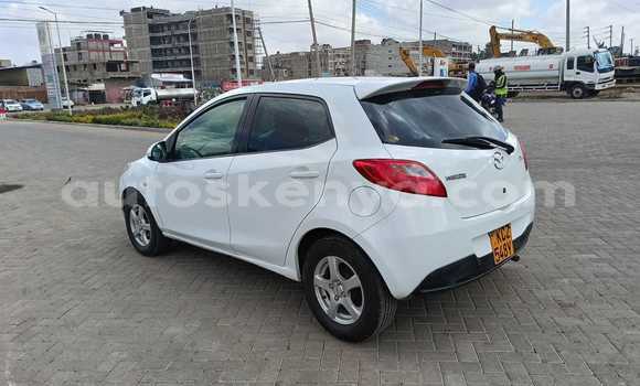 Nunua Ilio tumika Mazda Demio Nyeupe Gari ndani ya Nairobi nchini Nairobi Nunua Ilio tumika Mazda Demio Nyeupe Gari ndani ya Nairobi nchini Nairobi