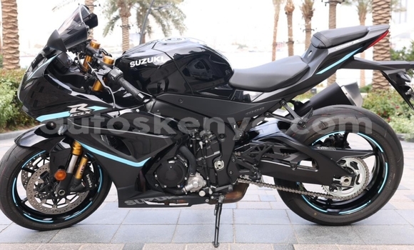 Nunua Ilio tumika Suzuki GSX–R Nyeusi Bike ndani ya Nairobi nchini Nairobi Nunua Ilio tumika Suzuki GSX–R Nyeusi Bike ndani ya Nairobi nchini Nairobi