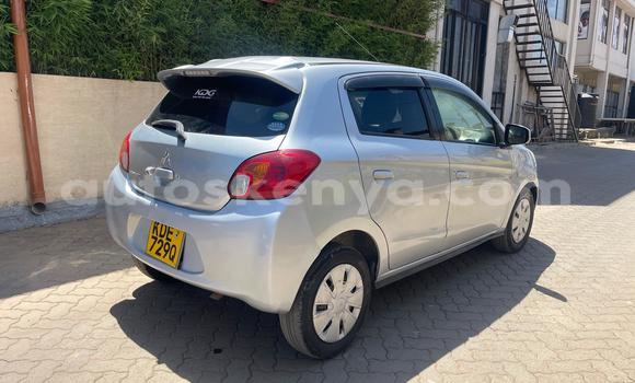 Nunua Ilio tumika Mitsubishi Mirage Fedha Gari ndani ya Nairobi nchini Nairobi Nunua Ilio tumika Mitsubishi Mirage Fedha Gari ndani ya Nairobi nchini Nairobi