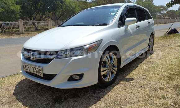 Nunua Ilio tumika Honda Stream Nyeupe Gari ndani ya Nairobi nchini Nairobi Nunua Ilio tumika Honda Stream Nyeupe Gari ndani ya Nairobi nchini Nairobi