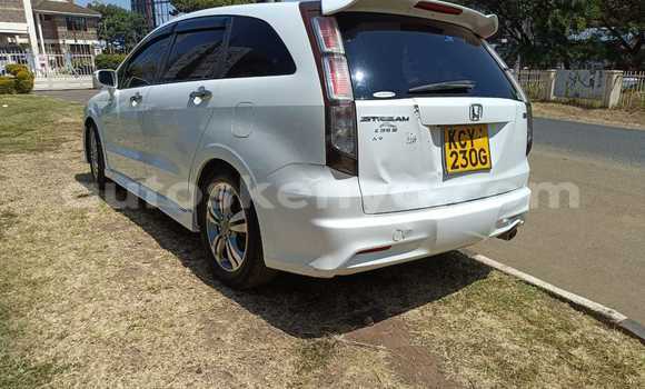 Nunua Ilio tumika Honda Stream Nyeupe Gari ndani ya Nairobi nchini Nairobi Nunua Ilio tumika Honda Stream Nyeupe Gari ndani ya Nairobi nchini Nairobi