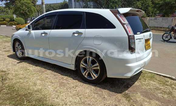 Nunua Ilio tumika Honda Stream Nyeupe Gari ndani ya Nairobi nchini Nairobi Nunua Ilio tumika Honda Stream Nyeupe Gari ndani ya Nairobi nchini Nairobi