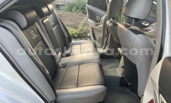 Nunua Ilio tumika Toyota Premio Nyeupe Gari ndani ya Nairobi nchini Nairobi Nunua Ilio tumika Toyota Premio Nyeupe Gari ndani ya Nairobi nchini Nairobi