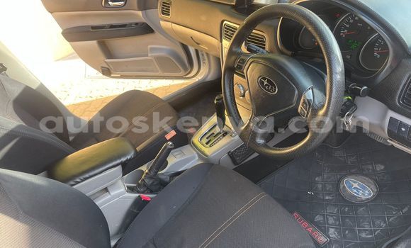 Nunua Ilio tumika Subaru Forester Nyeupe Gari ndani ya Nairobi nchini Nairobi Nunua Ilio tumika Subaru Forester Nyeupe Gari ndani ya Nairobi nchini Nairobi
