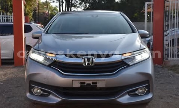 Nunua Imported Honda Fit Fedha Gari ndani ya Nairobi nchini Nairobi