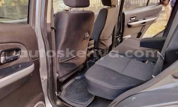 Nunua Ilio tumika Suzuki Escudo Fedha Gari ndani ya Nairobi nchini Nairobi Nunua Ilio tumika Suzuki Escudo Fedha Gari ndani ya Nairobi nchini Nairobi