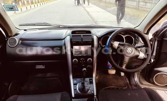 Nunua Ilio tumika Suzuki Escudo Fedha Gari ndani ya Nairobi nchini Nairobi Nunua Ilio tumika Suzuki Escudo Fedha Gari ndani ya Nairobi nchini Nairobi