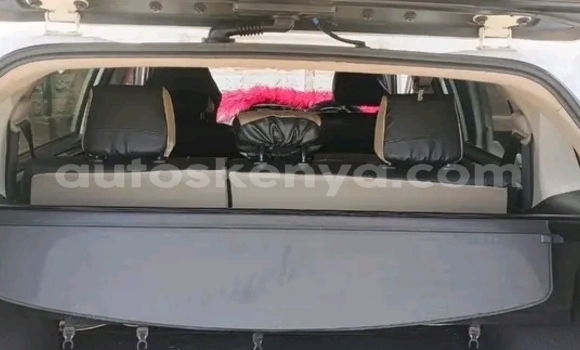 Nunua Ilio tumika Toyota Fielder Nyeupe Gari ndani ya Busia nchini West Kenya Nunua Ilio tumika Toyota Fielder Nyeupe Gari ndani ya Busia nchini West Kenya