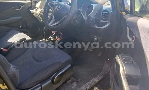 Nunua Ilio tumika Honda Fit Nyeusi Gari ndani ya Changamwe nchini Pwani Nunua Ilio tumika Honda Fit Nyeusi Gari ndani ya Changamwe nchini Pwani