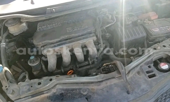 Nunua Ilio tumika Honda Fit Nyeusi Gari ndani ya Changamwe nchini Pwani Nunua Ilio tumika Honda Fit Nyeusi Gari ndani ya Changamwe nchini Pwani