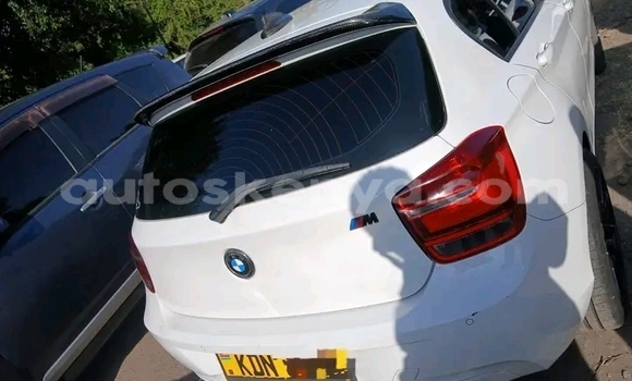Nunua Ilio tumika BMW 2-Series Nyeupe Gari ndani ya Griftu nchini Kaskazini Mashariki mwa Kenya Nunua Ilio tumika BMW 2-Series Nyeupe Gari ndani ya Griftu nchini Kaskazini Mashariki mwa Kenya