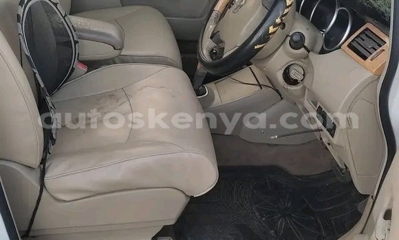 Nunua Ilio tumika Nissan tiida Nyeupe Gari ndani ya Gilgil nchini Kati Nunua Ilio tumika Nissan tiida Nyeupe Gari ndani ya Gilgil nchini Kati
