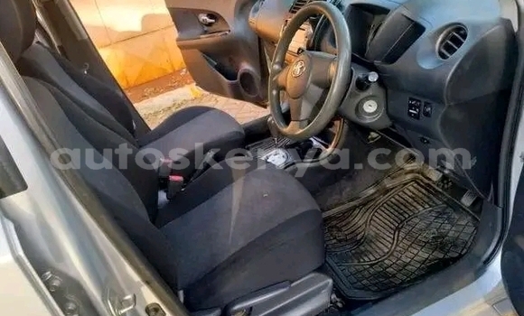 Nunua Ilio tumika Toyota IST Nyingine Gari ndani ya Gilgil nchini Kati Nunua Ilio tumika Toyota IST Nyingine Gari ndani ya Gilgil nchini Kati