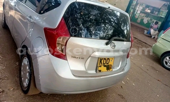 Nunua Ilio tumika Nissan Note Nyingine Gari ndani ya Garsen nchini Pwani Nunua Ilio tumika Nissan Note Nyingine Gari ndani ya Garsen nchini Pwani