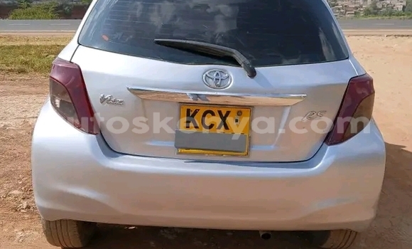 Nunua Ilio tumika Toyota Vitz Nyeupe Gari ndani ya Bute nchini Kaskazini Mashariki mwa Kenya Nunua Ilio tumika Toyota Vitz Nyeupe Gari ndani ya Bute nchini Kaskazini Mashariki mwa Kenya