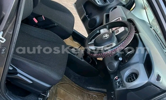 Nunua Ilio tumika Toyota Vitz Nyeusi Gari ndani ya Bute nchini Kaskazini Mashariki mwa Kenya Nunua Ilio tumika Toyota Vitz Nyeusi Gari ndani ya Bute nchini Kaskazini Mashariki mwa Kenya