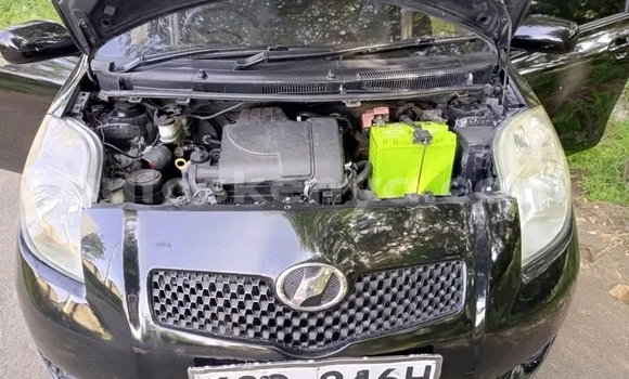 Nunua Ilio tumika Toyota Vitz Nyeusi Gari ndani ya Bute nchini Kaskazini Mashariki mwa Kenya Nunua Ilio tumika Toyota Vitz Nyeusi Gari ndani ya Bute nchini Kaskazini Mashariki mwa Kenya