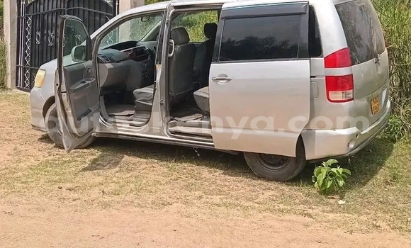 Nunua Ilio tumika Toyota Noah Nyeupe Gari ndani ya Bute nchini Kaskazini Mashariki mwa Kenya Nunua Ilio tumika Toyota Noah Nyeupe Gari ndani ya Bute nchini Kaskazini Mashariki mwa Kenya