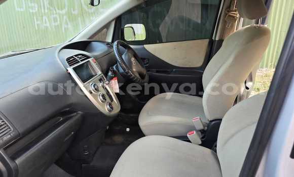 Nunua Ilio tumika Toyota Ractis Fedha Gari ndani ya Nairobi nchini Nairobi Nunua Ilio tumika Toyota Ractis Fedha Gari ndani ya Nairobi nchini Nairobi