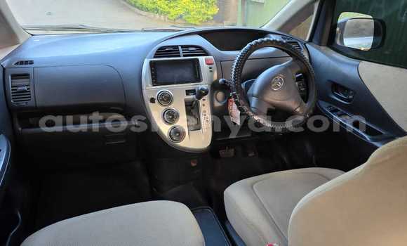 Nunua Ilio tumika Toyota Ractis Fedha Gari ndani ya Nairobi nchini Nairobi Nunua Ilio tumika Toyota Ractis Fedha Gari ndani ya Nairobi nchini Nairobi