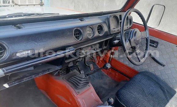 Oofamaa Suzuki Jimny Other Makiinaa iti Machakos keessatti Nairobi keessatti Oofamaa Suzuki Jimny Other Makiinaa iti Machakos keessatti Nairobi keessatti