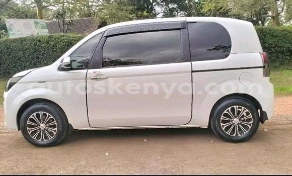 Buy Used Toyota Spade White Car in Bute in Northeast Kenya Buy Used Toyota Spade White Car in Bute in Northeast Kenya