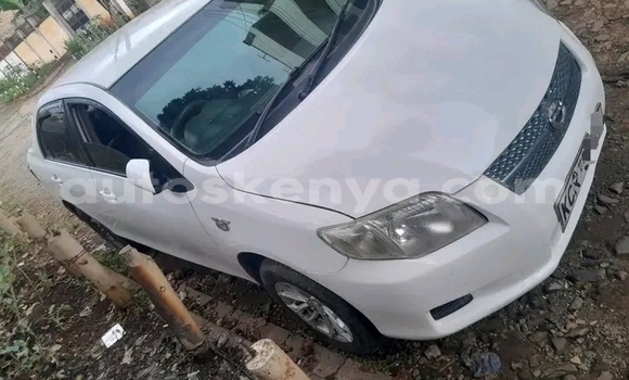 Buy Used Toyota Axio White Car in Gilgil in Central Buy Used Toyota Axio White Car in Gilgil in Central