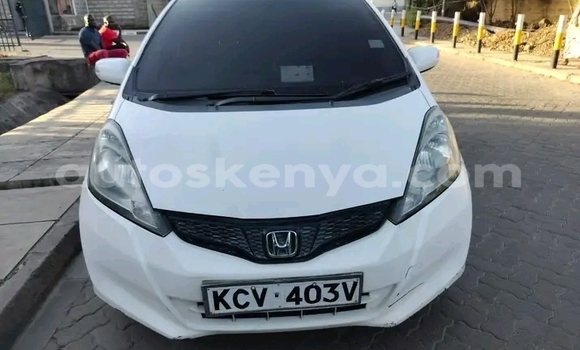 Buy Used Honda Fit White Car in Bute in Northeast Kenya Buy Used Honda Fit White Car in Bute in Northeast Kenya