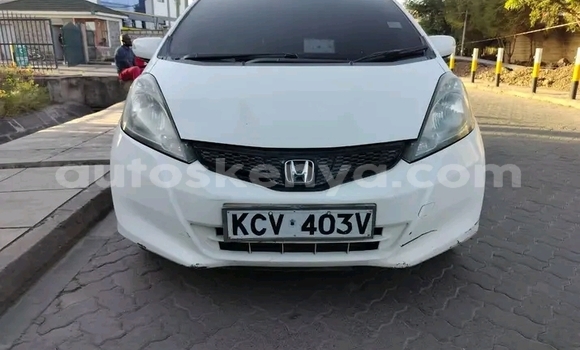 Buy Used Honda Fit White Car in Bute in Northeast Kenya Buy Used Honda Fit White Car in Bute in Northeast Kenya