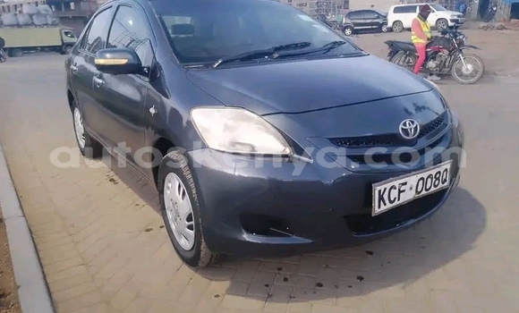 Oofamaa Toyota Belta Other Makiinaa iti Bute keessatti Northeast Kenya keessatti
