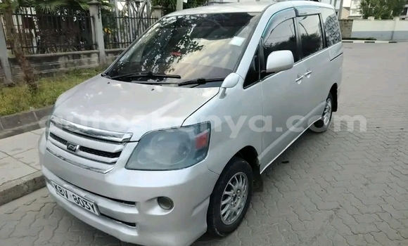 Buy Used Toyota Noah Other Car in Habaswein in Northeast Kenya Buy Used Toyota Noah Other Car in Habaswein in Northeast Kenya