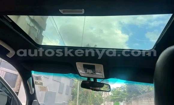 Oofamaa Toyota Land Cruiser Prado Other Makiinaa iti Gazi keessatti Coast keessatti