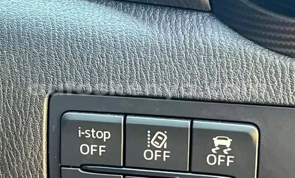 Nunua Ilio tumika Mazda Demio Nyekundu Gari ndani ya Busia nchini West Kenya