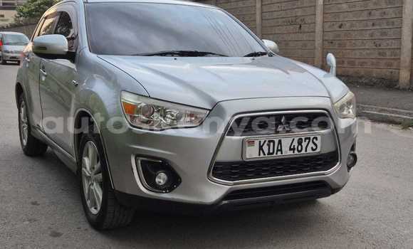 Oofamaa Mitsubishi RVR Silver Makiinaa iti Nairobi keessatti Nairobi keessatti